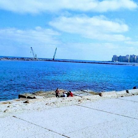 Zahrate Elfirdaos Rooms للرجال فقط Αλεξάνδρεια Εξωτερικό φωτογραφία